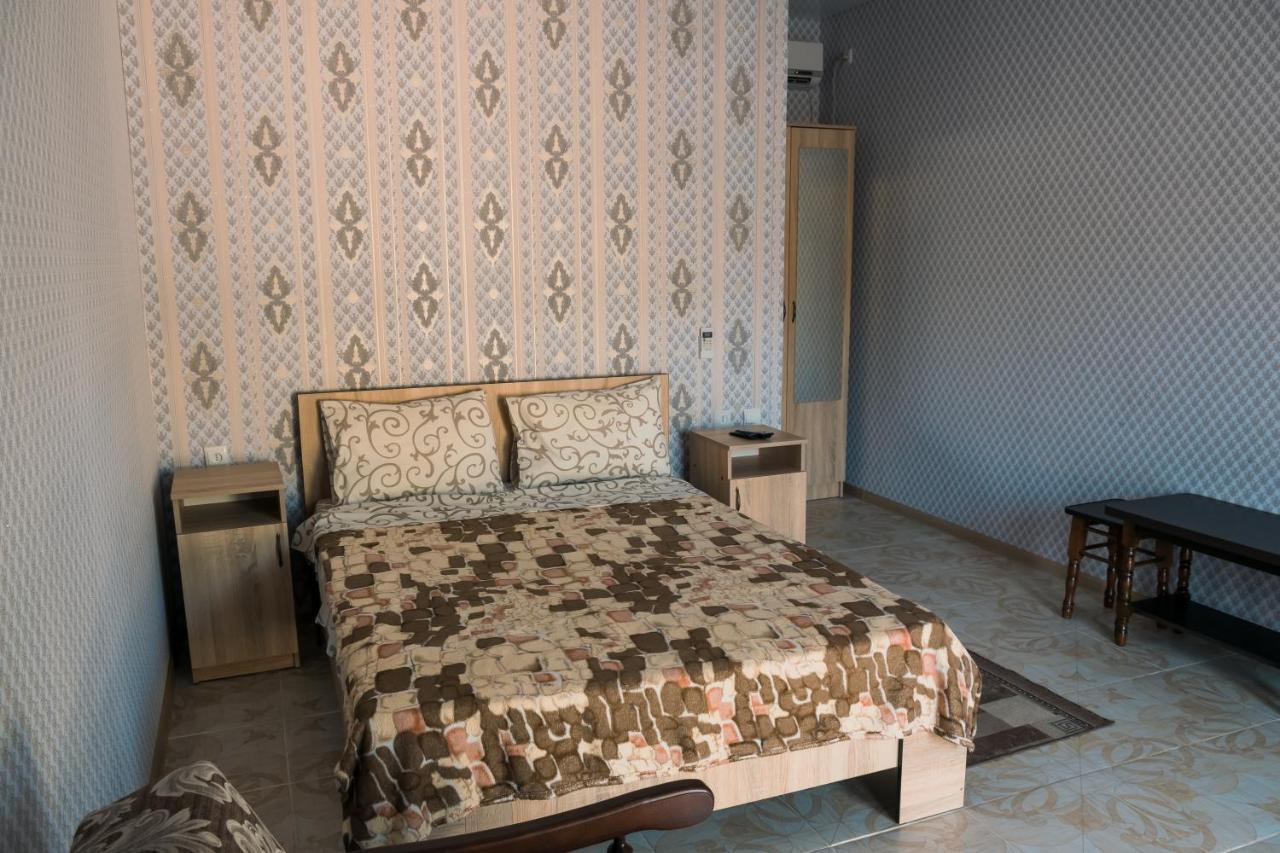 Balcony Hotel Зализний Порт Екстериор снимка