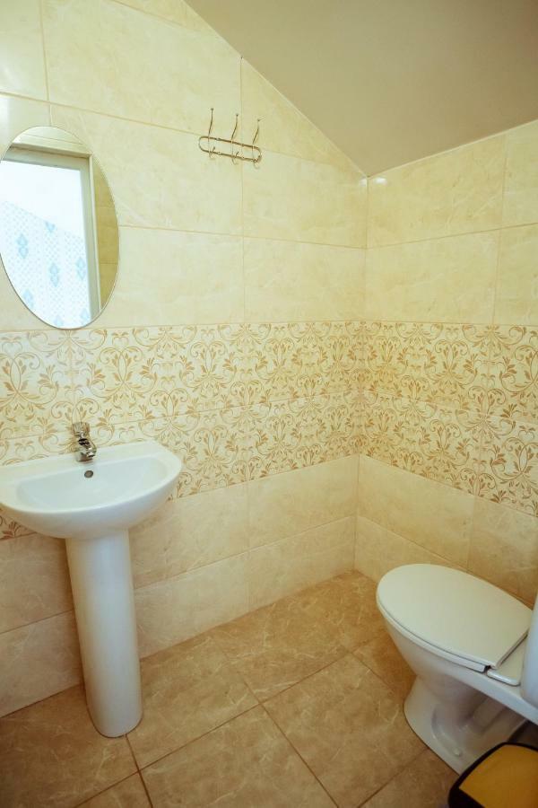 Balcony Hotel Зализний Порт Екстериор снимка