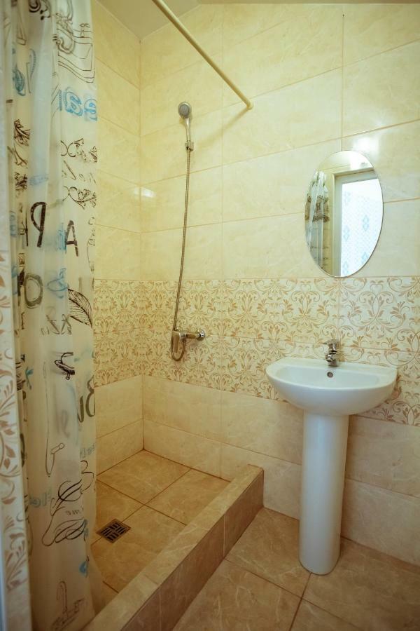 Balcony Hotel Зализний Порт Екстериор снимка